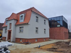 Zagłosuj na nowy budynek biblioteki w konkursie Modernizacja Roku & Budowa XXI w.!